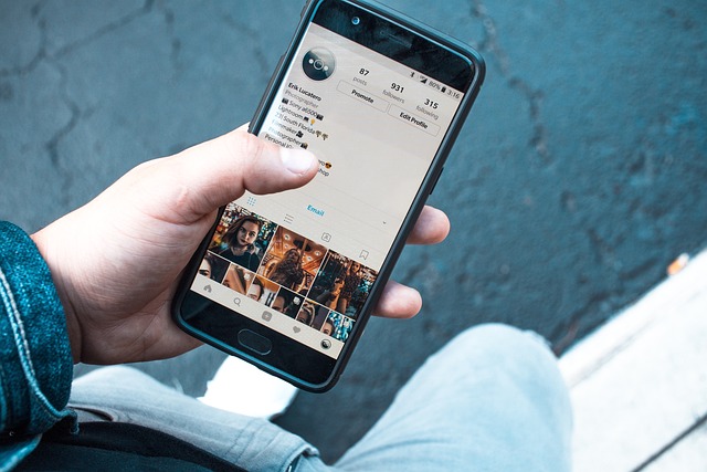 Social Media should not be avoid because without it's positive uses, we can't walk with our world